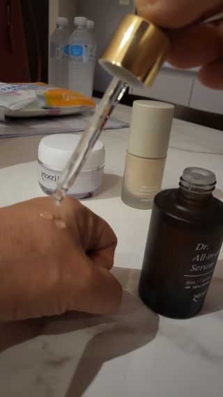 렉스리 닥터 올인원 세럼 Rexri Dr.All-in-one Serum — 5점을 준 리뷰어가 2022년 10월 올린 사용 사진