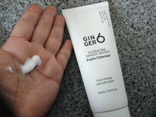 GINGER6 하이드레이팅 진저 워터 폼클렌징 — 5점을 준 리뷰어가 2021년 10월 올린 사용 사진
