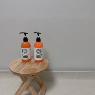 썸헤어 / SUMHAIR 썸헤어 실크 볼륨 샴푸+트리트먼트 프룻자스민티 — 5점을 준 리뷰어가 2021년 4월 올린 사용 사진