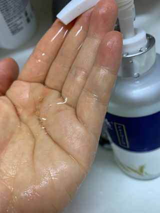 비어멕 독일맥주효모 천연탈모샴푸 — 5점을 준 리뷰어가 2021년 2월 올린 사용 사진