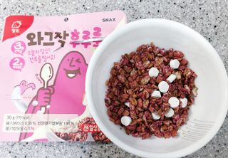 스낵스 와그작후루룩 3종_카카오2봉+아몬드2봉+딸기2봉 (총 6봉) — 5점을 준 리뷰어가 2024년 2월 올린 사용 사진