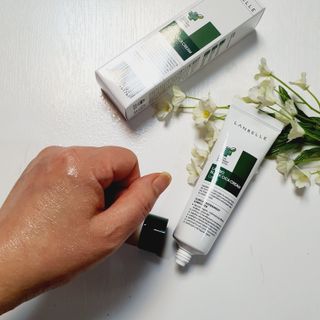 랑벨 랑바이오 블랙 시카 크림 50ml(블랙비 프로폴리스, 시카 4종, 판테놀 10 함유) — 5점을 준 리뷰어가 2022년 4월 올린 사용 사진