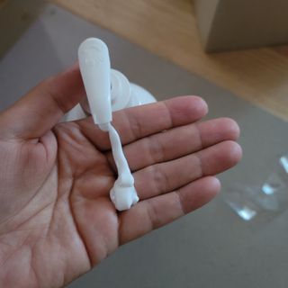 [닥터문] 프리미엄 알로에베라 선크림 500ml — 5점을 준 리뷰어가 2022년 5월 올린 사용 사진