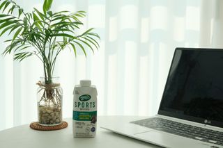 셀렉스스포츠 셀렉스 스포츠 드링크 초콜릿 _ 330ml x 12팩 — 5점을 준 리뷰어가 2021년 11월 올린 사용 사진