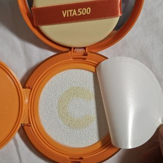 광동생활건강 MF[광동] 비타500✨주름개선·미백·SPF50+🌞퍼펙트쉴드 빅 선쿠션 본품 — 5점을 준 리뷰어가 2024년 5월 올린 사용 사진