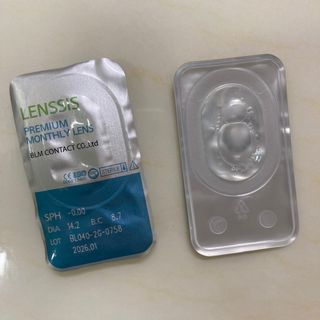 렌시스 LENSSIS [ 렌시스 ] 꾸안꾸템 , 낀 듯 안 낀 듯 자연스러운 ＃블리스시리즈 1개월용 ｜ 2컬러 중 택1 ｜ — 5점을 준 리뷰어가 2021년 4월 올린 사용 사진