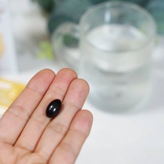 소버스 눈건강엔 루테인 아스타잔틴 — 3.5점을 준 리뷰어가 2021년 1월 올린 사용 사진