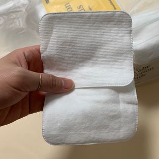 디어엘로디 프리미엄 유기농 베이비 솜티슈 40매 3 + 1 PACK — 5점을 준 리뷰어가 2021년 2월 올린 사용 사진