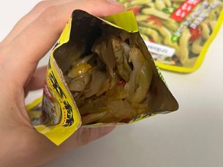 루시델리 야미하우스 홍콩 스파이시 프리미엄 짜사이 무침 500g — 5점을 준 리뷰어가 2024년 6월 올린 사용 사진