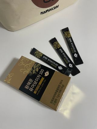 보의당 왕혜문 퓨어보이차 100 — 5점을 준 리뷰어가 2021년 10월 올린 사용 사진