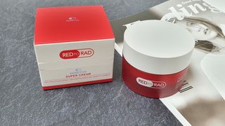 레드투래드 센서티브 슈퍼 크림 50ml — 5점을 준 리뷰어가 2021년 10월 올린 사용 사진