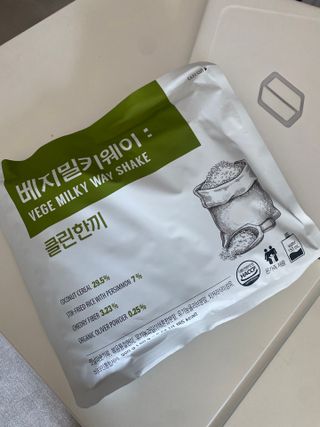 클린24시간  클린한끼 쉐이크 1세트 (5개) — 5점을 준 리뷰어가 2023년 8월 올린 사용 사진