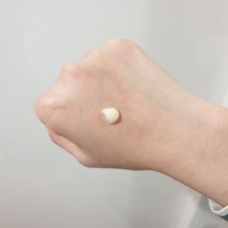 [NEW 탄력유턴 아이크림] AHC 유스 래스팅 리얼 아이크림 포 페이스 — 5점을 준 리뷰어가 2021년 2월 올린 사용 사진