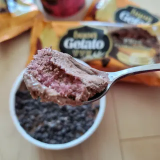 롯데제과 본젤라또 비스킷&바닐라카라멜바, 본젤라또 베리쇼콜라컵 — 5점을 준 리뷰어가 2021년 11월 올린 사용 사진