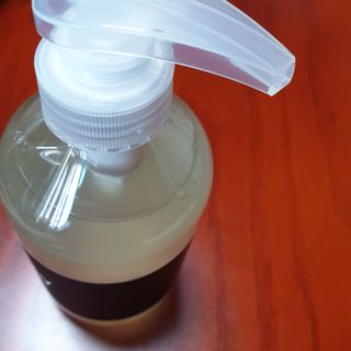 빅그린 니치 퍼퓸 바이옴바디워시 500ml(상탈, 블랙베리&베이, 블랑쉐 3종 중 택1) — 5점을 준 리뷰어가 2022년 7월 올린 사용 사진