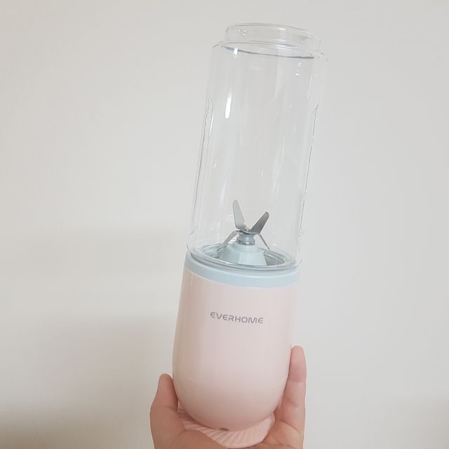알약 미니 믹서기 EV-TM3500 리뷰 사진