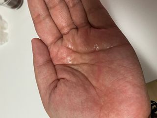 [후르디아] 눈시림없는 올영 립앤아이 리무버 — 5점을 준 리뷰어가 2024년 2월 올린 사용 사진
