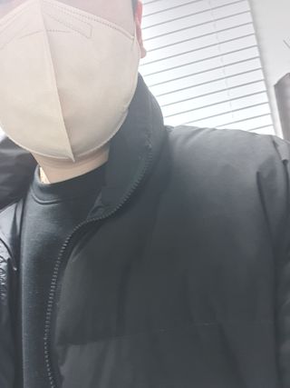 애니가드 셋업마스크 4컬러 각 10매입 [크리미베이지, 캐시미어로즈, 초콜렛브라운, 미드나잇네이비] — 5점을 준 리뷰어가 2022년 2월 올린 사용 사진