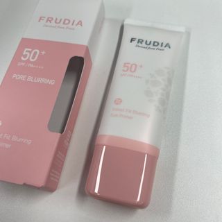[후르디아] 모공블러 비건 선 프라이머 — 5점을 준 리뷰어가 2022년 5월 올린 사용 사진