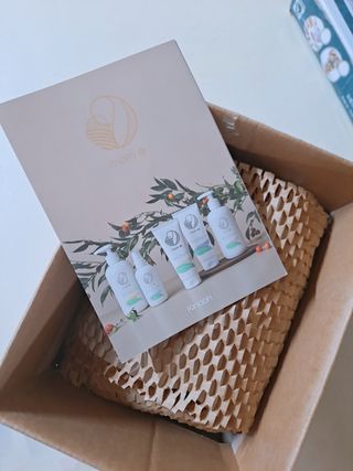 mom e 맘이 내추럴 베이비 케어 샴푸앤바스+로션 — 3.5점을 준 리뷰어가 2021년 1월 올린 사용 사진