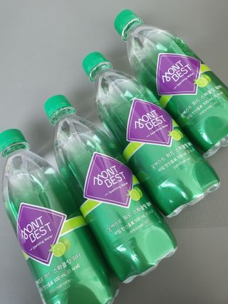 몽베스트 Montbest with Sparkling water Lime20병 — 5점을 준 리뷰어가 2022년 9월 올린 사용 사진