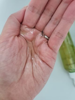 스킨큐어 산다화 순한 클렌징 동백 오일 200ml — 5점을 준 리뷰어가 2023년 5월 올린 사용 사진