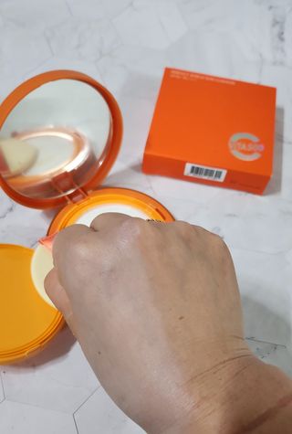 광동생활건강 MF[광동] 비타500✨주름개선·미백·SPF50+🌞퍼펙트쉴드 빅 선쿠션 본품 — 5점을 준 리뷰어가 2024년 5월 올린 사용 사진