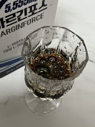 자연에온 아르긴포스 L-아르기닌 5555mg 스틱 15개입 1박스 — 4.5점을 준 리뷰어가 2022년 2월 올린 사용 사진