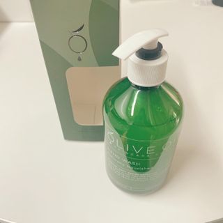 올리브 오일 스킨케어 컴퍼니 [OOSC] 촉촉 깨끗 내추럴리 너리시드 핸드워시 500ml — 5점을 준 리뷰어가 2021년 4월 올린 사용 사진