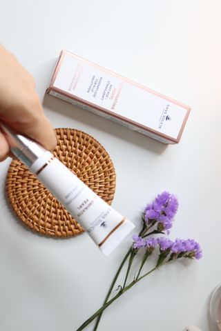 산수시 일루미네이팅 펄 영양 다크서클 스틱 아이 크림 케어 15ml — 5점을 준 리뷰어가 2021년 6월 올린 사용 사진