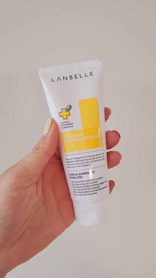 랑벨 비타 에너지 잡티 크림 75ml (피부 속 기미완화크림) — 5점을 준 리뷰어가 2022년 4월 올린 사용 사진