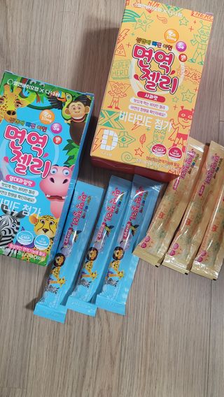 다나음 셀렌에 빠진 아연면역젤리 열대과일맛+사과맛 — 4점을 준 리뷰어가 2023년 1월 올린 사용 사진