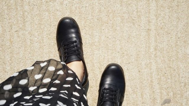 풋테크 여성 캐쥬얼 컴포트화 3303 검정/밤 리뷰 사진