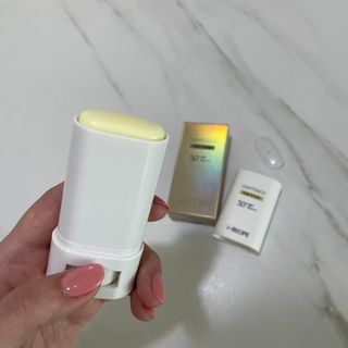 아이레시피 라이트터치 선스틱 15g (SPF50+, PA++++) — 5점을 준 리뷰어가 2023년 2월 올린 사용 사진