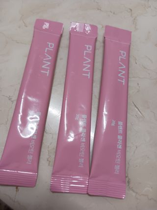 [NOW] 플랜트 콜라겐 비오틴 젤리 2박스_올리브영 전용 — 5점을 준 리뷰어가 2024년 5월 올린 사용 사진