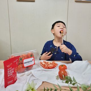 레드닥터 완숙토마토 + 통째로 동결건조한 대추방울토마토 — 5점을 준 리뷰어가 2022년 12월 올린 사용 사진