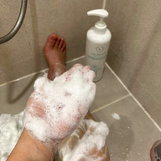 [닥터문] 센텔라 시카케어 화이트머스크 바디워시 1000ml — 5점을 준 리뷰어가 2023년 7월 올린 사용 사진