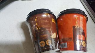 유비쿡 컵떡볶이 매운컵떡볶이2개/ 짜장컵떡볶이 2개  총 4개세트 — 5점을 준 리뷰어가 2021년 2월 올린 사용 사진