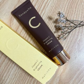 산다화 비타민C 화이트닝 크림 — 4점을 준 리뷰어가 2023년 5월 올린 사용 사진