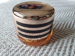 자민경 크레마카라콜 울트라 프로폴리스 하이드라 인텐스 크림 50ml — 5점을 준 리뷰어가 2021년 1월 올린 사용 사진