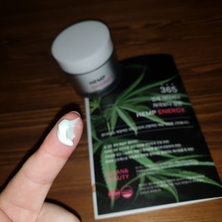 엔디어고 햄프에너지 베리어 크림 50ml — 5점을 준 리뷰어가 2022년 11월 올린 사용 사진