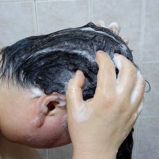 썸헤어 / SUMHAIR 썸헤어 실크 볼륨 샴푸+트리트먼트 프룻자스민티 — 5점을 준 리뷰어가 2021년 6월 올린 사용 사진