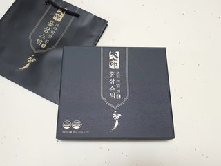 헬스업_천명진프리미엄홍삼스틱_10ml x 30포 — 5점을 준 리뷰어가 2021년 3월 올린 사용 사진