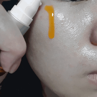 유니베르소 로즈힙 오일 15ml — 5점을 준 리뷰어가 2021년 4월 올린 사용 사진