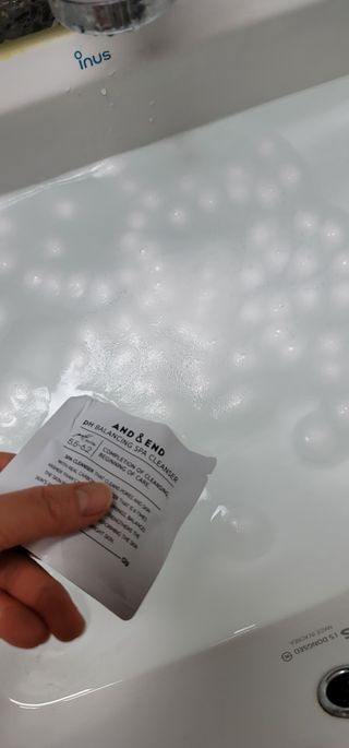 앤앤드 앤드앤엔드 pH 밸런싱 스파클렌저 — 5점을 준 리뷰어가 2021년 2월 올린 사용 사진
