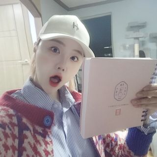 리훈 리뉴얼 오늘쓰임 가계부 용돈기입장 금전납출부 캐쉬북 만년 — 5점을 준 리뷰어가 2023년 3월 올린 사용 사진