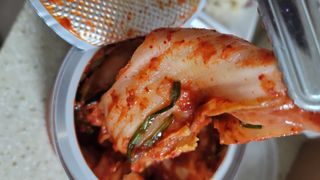 셰프애찬 알배기 겉절이 김치 1kg — 5점을 준 리뷰어가 2022년 11월 올린 사용 사진