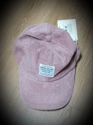 노르딕아일랜드 DW CORDUROY 볼캡 — 5점을 준 리뷰어가 2021년 12월 올린 사용 사진