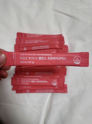 [질 유래 특허 유산균] 아임오 이너밸런스 프로바이오틱스 1박스 [30포] — 5점을 준 리뷰어가 2023년 3월 올린 사용 사진