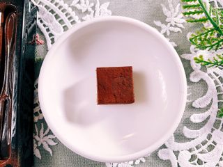 연말/새해선물 요즘 트렌드 오트밀크 생초콜릿 호불호 없는 카카올라 Bast 밀크생초콜릿 — 5점을 준 리뷰어가 2021년 10월 올린 사용 사진